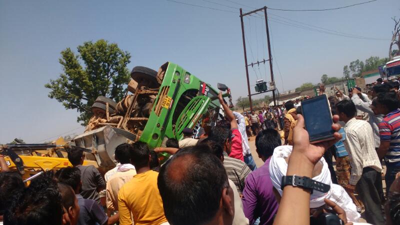 Seven killed as bus overturns in Sidhi after hitting truck