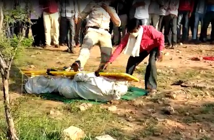 MP waterfall tragedy: Cop seen kicking a body, so far 9 bodies recovered