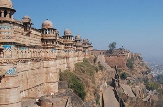 'Gwalior fair showcases local culture, 50% discount in road tax on purchase of automobile'