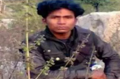 Dacoit  Bandit  Babli Kol  Satna  Madhya Pradesh  Extra-judicial killings  Chitrakut  Inter-state dacoit  Encounter  Extra-judicial killings