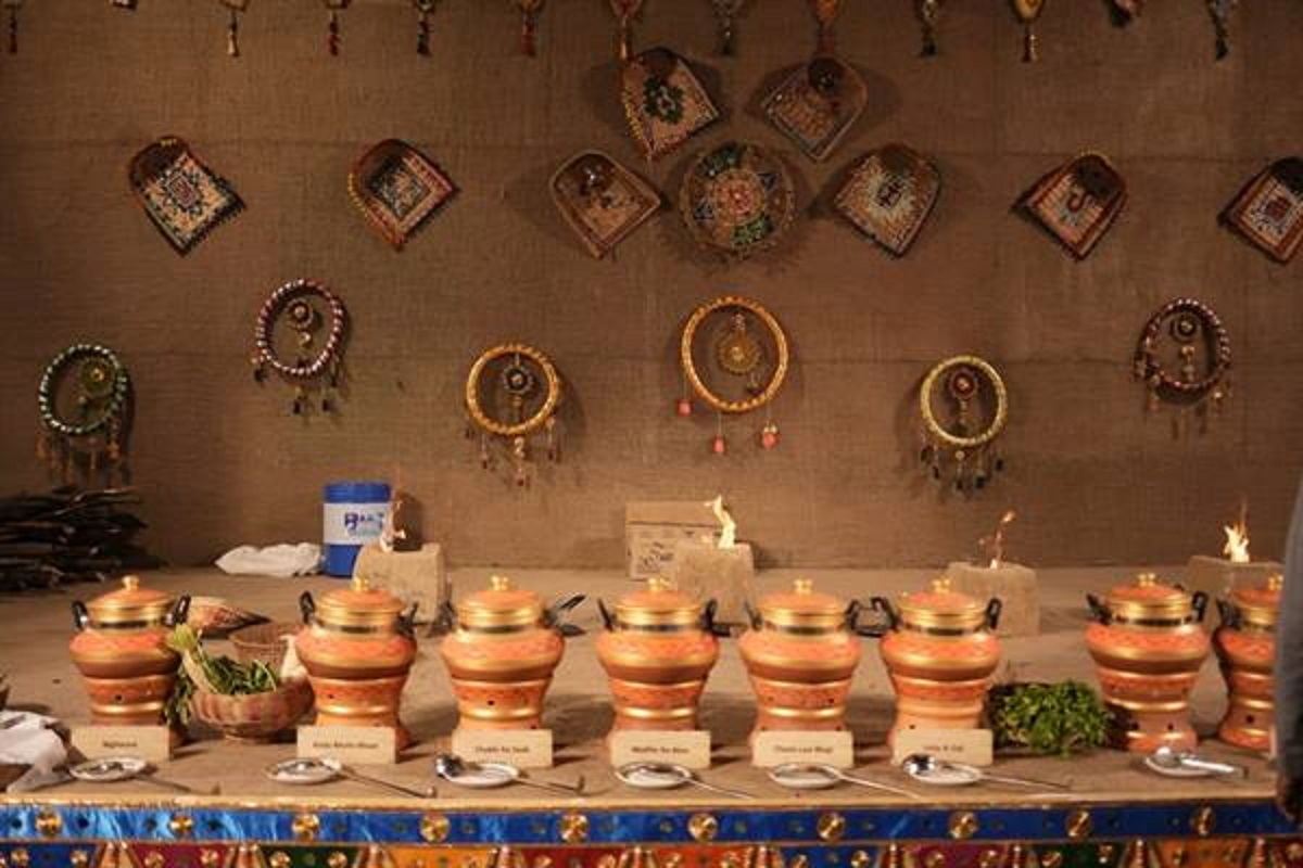 Madhya Pradesh Travel Mart 2026: International guests enjoy traditional cuisine of State